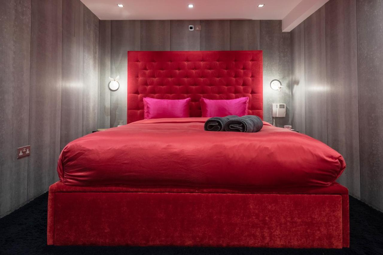 Amazingly Luxurious Loft Apartment, Soho - 3 Bedrooms, 2 Bath & Office Londres Exterior foto