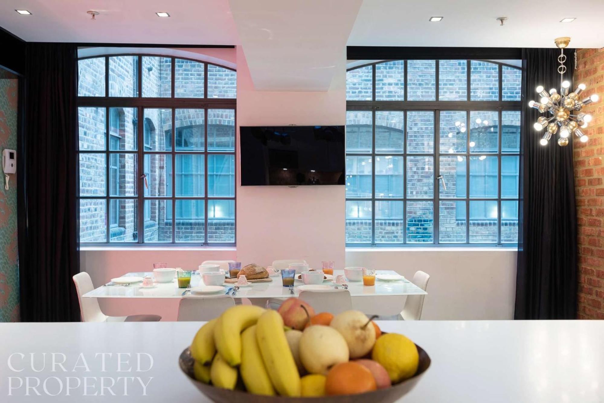Amazingly Luxurious Loft Apartment, Soho - 3 Bedrooms, 2 Bath & Office Londres Exterior foto