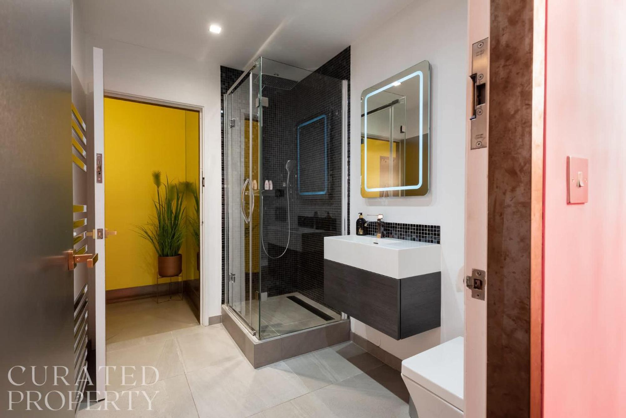 Amazingly Luxurious Loft Apartment, Soho - 3 Bedrooms, 2 Bath & Office Londres Exterior foto